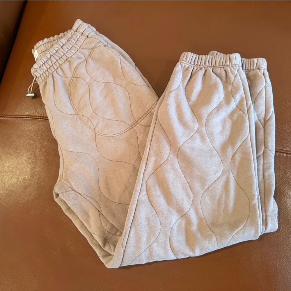Abercrombie & Fitch Brown Quilted Joggers - Picture 3 of 4